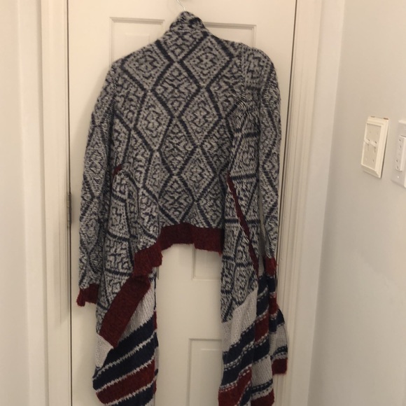 Sleeping on Snow cardi - Picture 2 of 4